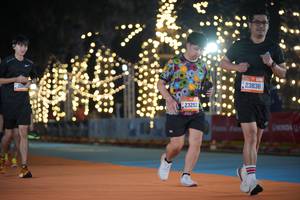 BIB: 202, 0000, 23252, 23836
                            <button type="button" onclick="openModal(21636945)" class="btn btn-primary btn-sm float-right btn-popup" data-toggle="modal" data-target=".modal-high-quality">
                        <i class="fas fa-shopping-cart"></i> Add to Cart
                    </button>
                                            <button type="button" onclick="isThisMe(21636945, true)" class="btn btn-success btn-sm float-right btn-popup btn-isme hidden" data-toggle="tooltip" data-placement="bottom" title="นี่คือรูปของคุณใช่ไหม คลิกที่นี่เพื่อเอาเข้าอัลบั้ม">
                        <i class="fas fa-plus"></i> Add to album
                    </button>
                    <button type="button" onclick="isThisMe(21636945, false)" class="btn btn-warning btn-sm float-right btn-popup btn-isnotme hidden">
                        <i class="fas fa-ban"></i> Remove from album
                    </button>